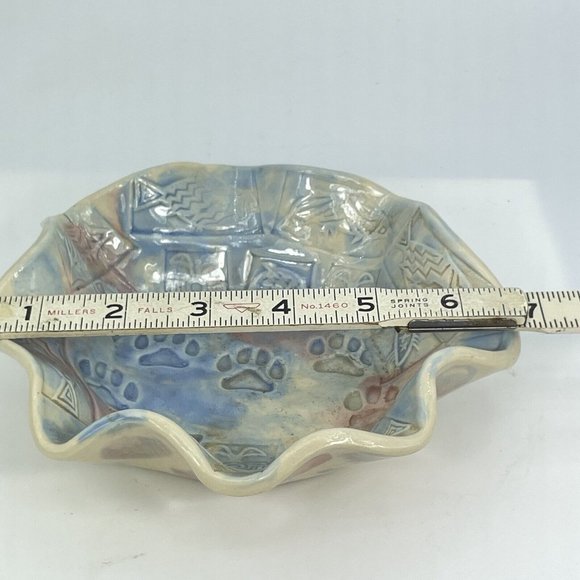 Empty Bowls Art Pottery Stoneware Bowl Blue Tan Pink Paws Fish Spots Signed 2015 - Picture 9 of 10